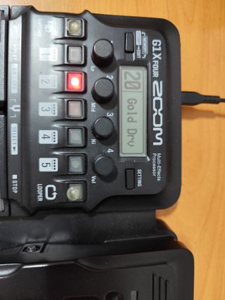 Pedal Multi-efectos Zoom G1X Four