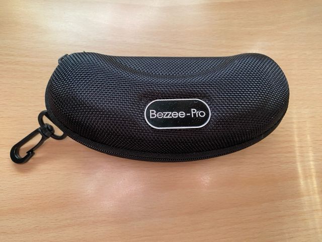 Funda para gafas de natación Bezzee-Pro