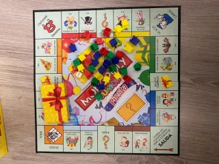 Monopoly Junior Fiesta Juego de Mesa