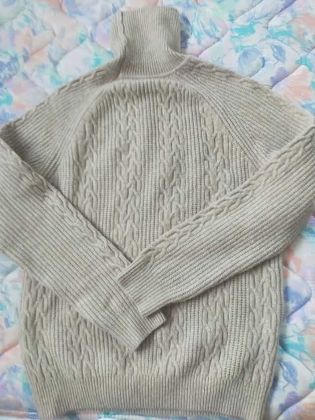 Jersey Mango Hombre Beige abrigado con lana.