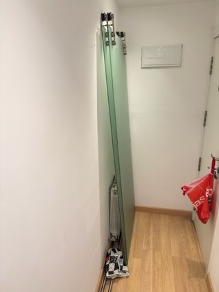 Puerta corredera cristal translúcido