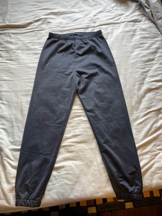 Pantalones chándal niño grises talla 11-12