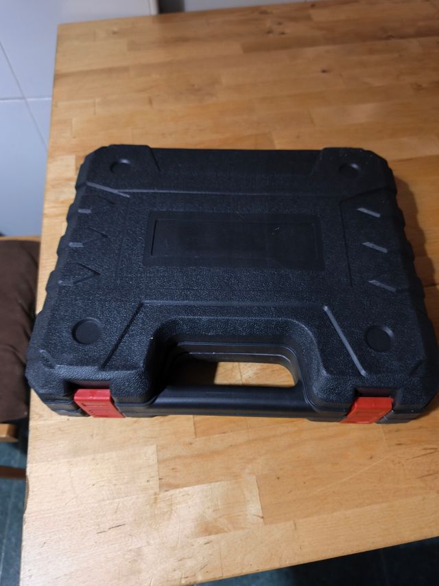 Taladro Eléctrico con Batería y Cargador