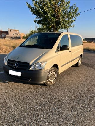 Mercedes-Benz Vito 2011
