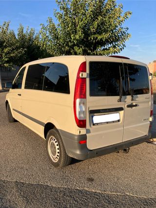 Mercedes-Benz Vito 2011
