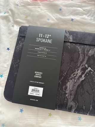 Funda Herschel 11-12 Mármol