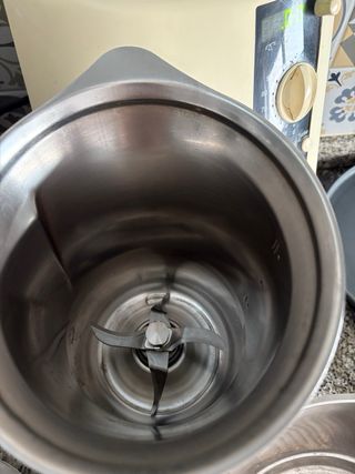 Thermomix TM21 con accesorios y libro recetas