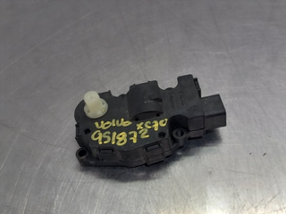 MOTOR APERTURA TRAMPILLAS CLIMATIZADOR VOLVO XC70