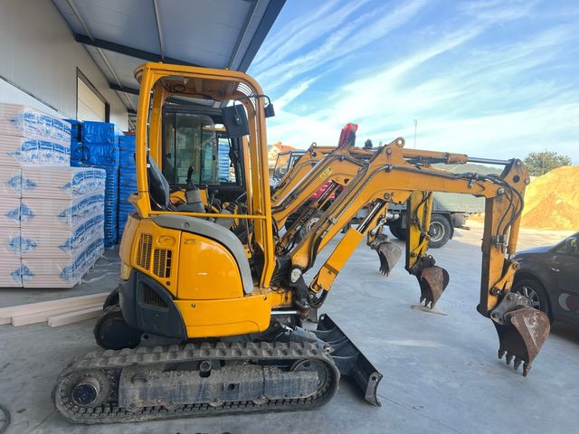 Miniretro YANMAR VIO25