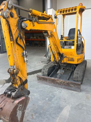 Miniretro YANMAR VIO25