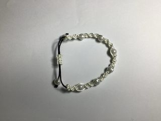 Pulsera blanca perlas caseras sin estrenar