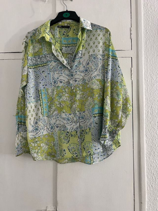 Camisa Zara Estampada Multicolor Talla M