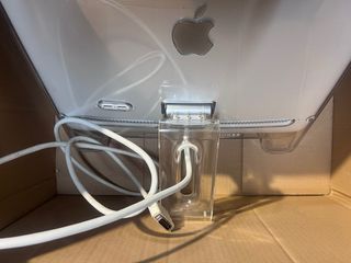 2 Monitores Apple Blanco