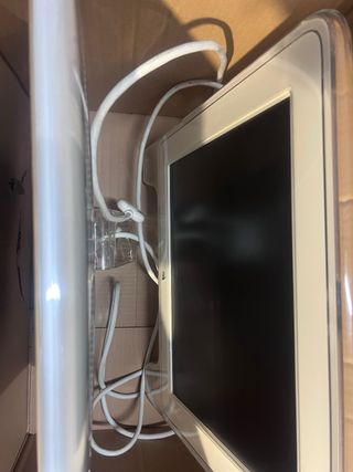 2 Monitores Apple Blanco