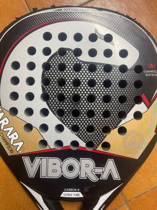 Pala de pádel Vibor-A Yarara