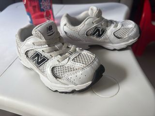 New Balance Talla 23.5 Blancas
