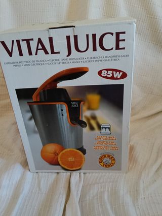 Exprimidor Eléctrico Vital Juice 85W