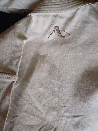 Kimono Karate Athlets Blanco Casi Nuevo