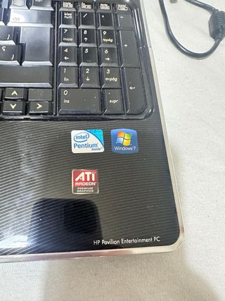 Portátil HP Pavilion Intel Pentium Windows 7