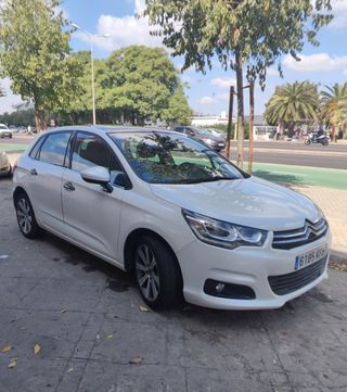 CITROEN C4 1.6 BlueHDI 81.500 km
Edition 120 5 Pue