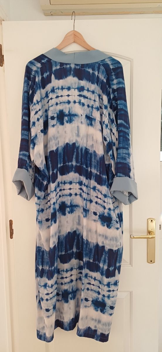 Caftán Boutique Azul y Blanco Talla Única
