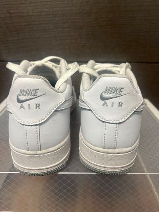 Nike Air Force 1 Blancas y Grises Talla 39