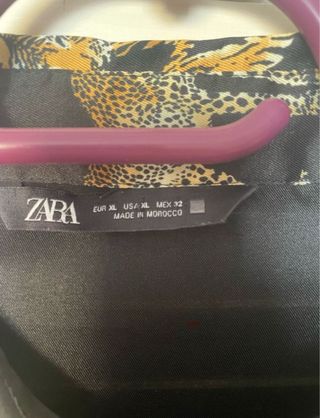Camisa Zara Estampado Tigres Negra