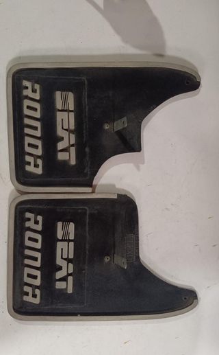 Juego de 2 Faldillas Salva Barro SEAT RONDA