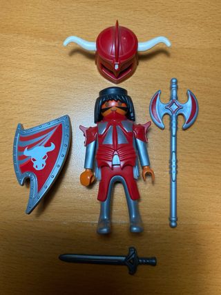 Playmobil Guerrero Toro con Accesorios