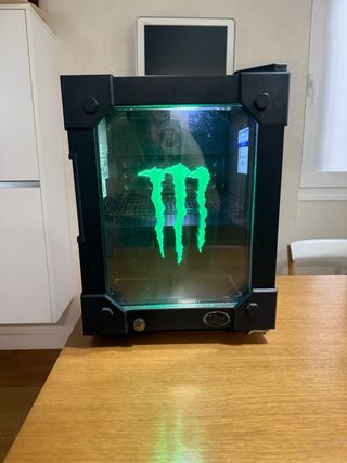 Mini Nevera Oficial Monster Energy 22L