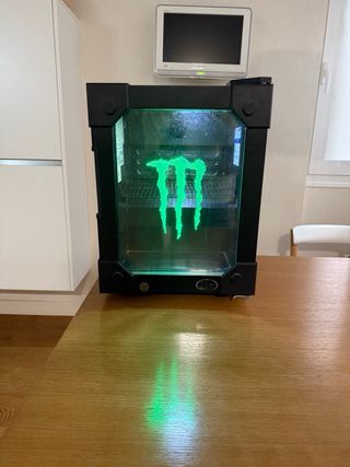 Mini Nevera Oficial Monster Energy 22L