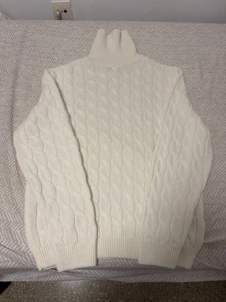 Jersey Zara cuello alto trenzado blanco T/L