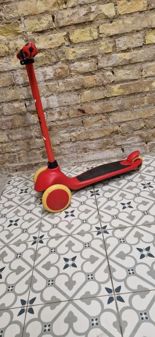 Patinete infantil 3 ruedas rojo