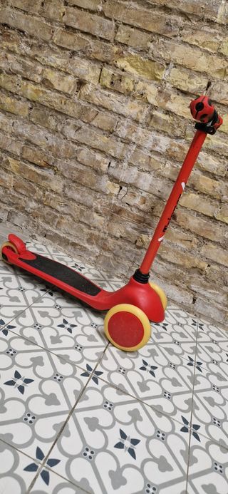 Patinete infantil 3 ruedas rojo