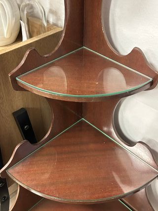 Estantería rinconera 