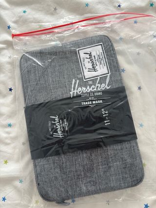 Funda Herschel 11-12 pulgadas