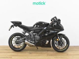 YAMAHA R7 (A2)