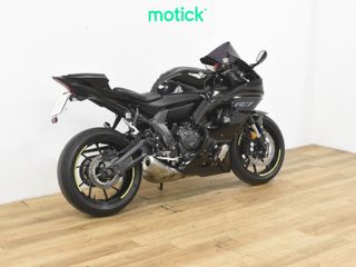 YAMAHA R7 (A2)