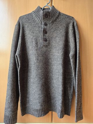 Jersey de hombre con botones. Talla L. 2,80 EUROS