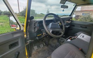 Land Rover Defender 1999