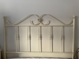 Cabecero de forja beige