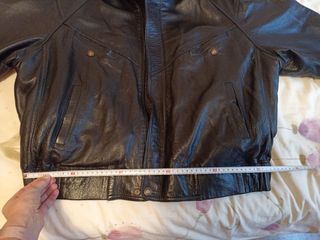 Cazadora cuero vintage negra
