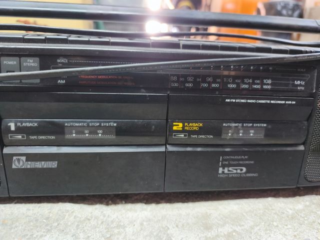 Doble casete + radio AM/FM – modelo NVR-54