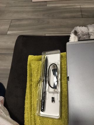 Portátil Tablet Chuwi Gris-Negro