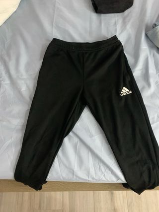 Pantalones chándal Adidas Originales, muy poco uso