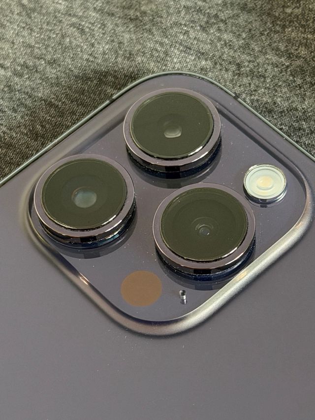 iPhone 14 Pro Max 128GB Morado - Batería 76%