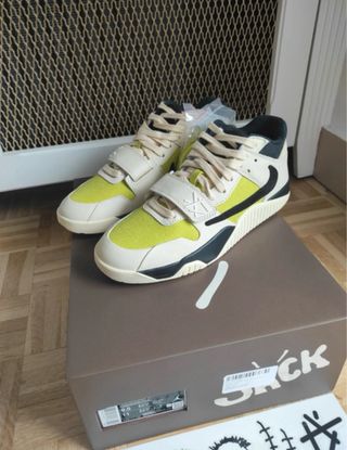 Jordan Jumpman Jack Travis Scott bright cactus 