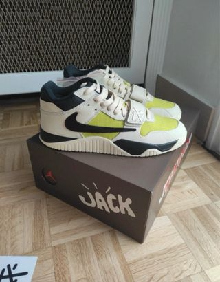 Jordan Jumpman Jack Travis Scott bright cactus 