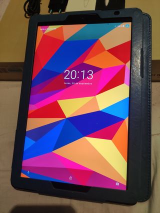 Tablet Hi9 Plus con accesorios