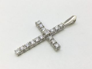 crucifijo oro 18k con piedra con diamante